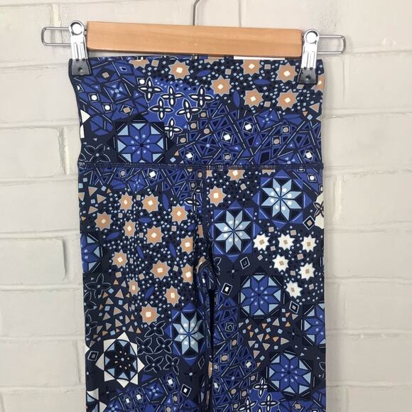 Aerie NWT High Rise 7/8 Legging - Picture 2 of 7